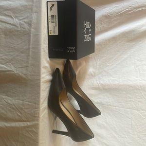 Naturalizer “Anna” Black heel